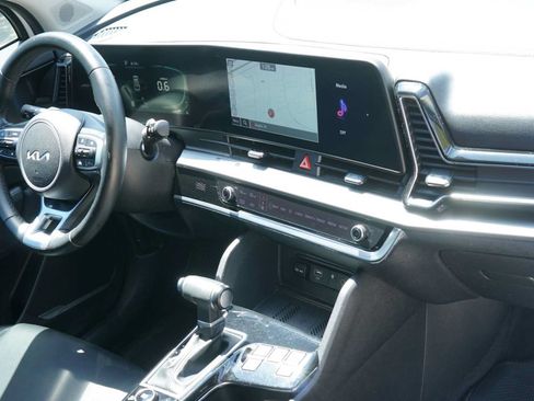 Certified 2023 Kia Sportage EX FWD image 23