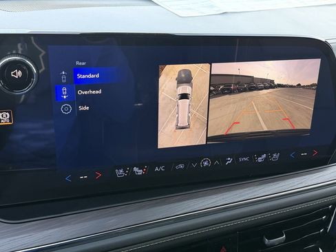 New 2026 Chevrolet Suburban Premier RWD image 17