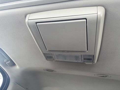 Used 2009 Cadillac Escalade Base 4dr Hybrid SUV image 18