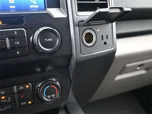 Used 2019 Ford F150 XLT w/ Equipment Group 302A Luxury image 34