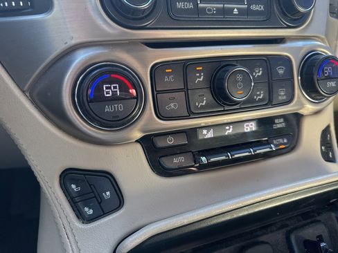 Used 2019 GMC Yukon XL Denali w/ Denali Ultimate Package image 10