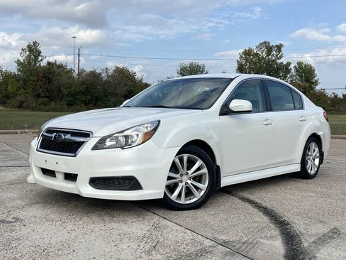 Used 2013 Subaru Legacy 2.5i Premium image 1