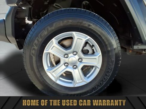Used 2019 Jeep Wrangler Sport AWD/4WD image 11