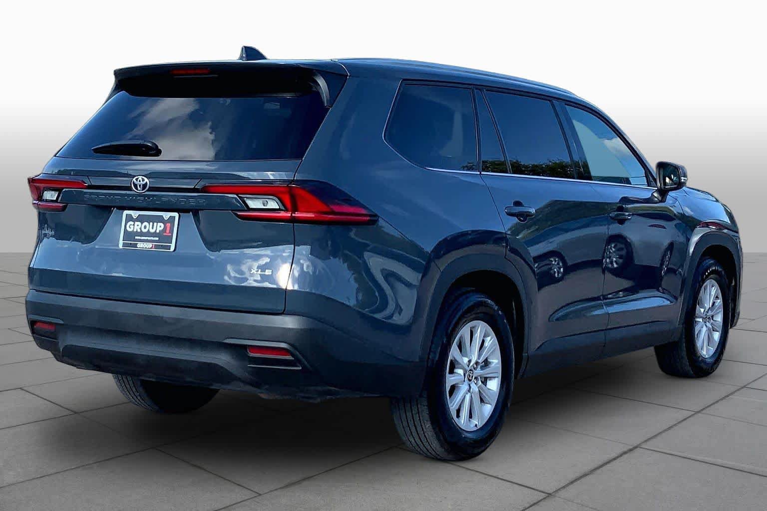 Used 2026 Toyota Grand Highlander FWD image 13