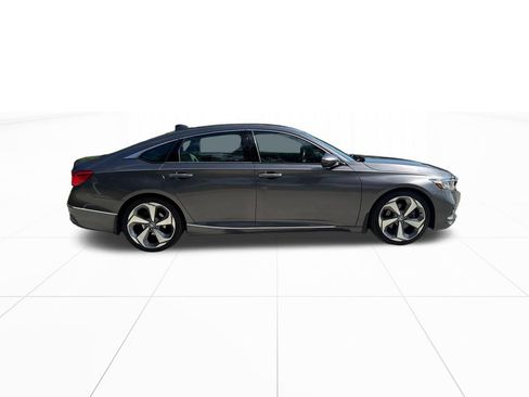 Certified 2019 Honda Accord Touring image 10