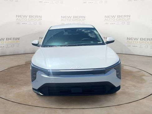 New 2026 Kia K4 FWD image 8