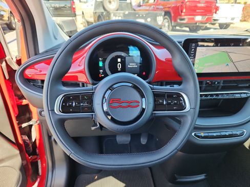 Used 2024 FIAT 500 e (RED) image 9