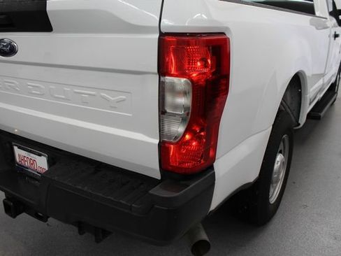 Used 2020 Ford F250 XL w/ Power Equipment Group RWD image 9