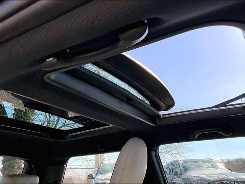 Used 2025 MINI Cooper S image 13