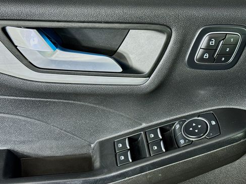 Used 2024 Ford Escape Platinum AWD/4WD image 22