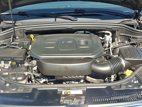 Used 2020 Dodge Durango SXT image 29