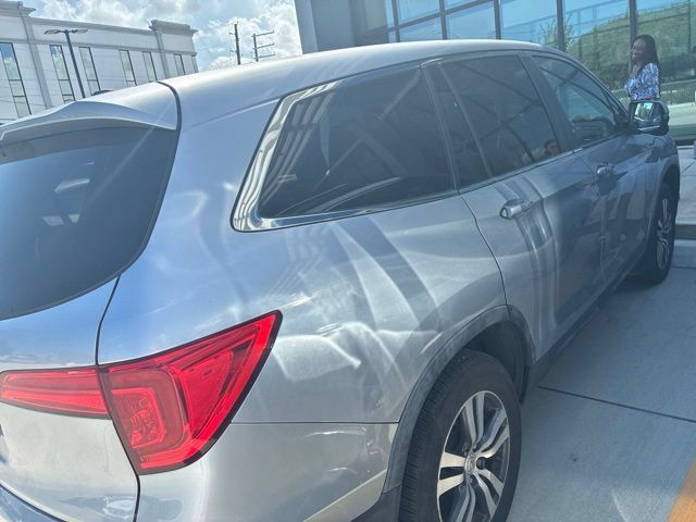 Used 2016 Honda Pilot EX image 3