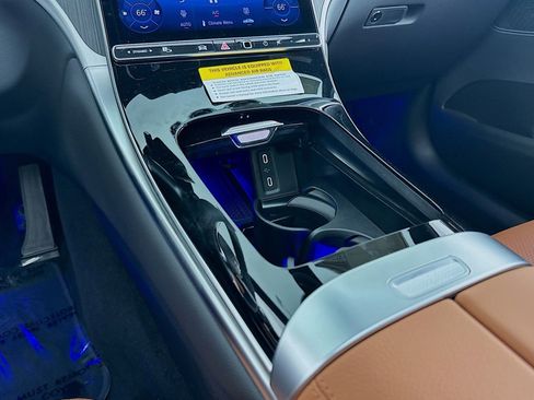 New 2026 Mercedes-Benz GLC 300 image 5