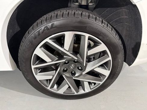 Used 2023 Hyundai Santa Fe Calligraphy AWD/4WD image 7