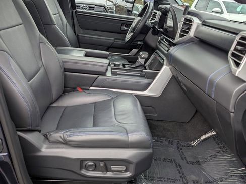 Used 2024 Toyota Tundra Platinum AWD/4WD image 20