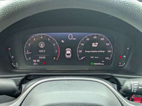 Used 2025 Honda Accord SE image 10
