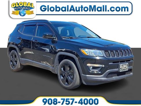 Used 2020 Jeep Compass Latitude AWD/4WD image 1