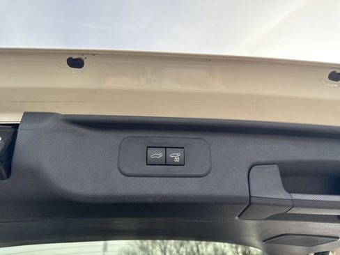 Used 2024 Toyota Grand Highlander Platinum image 13