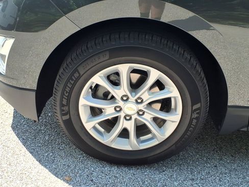 Used 2019 Chevrolet Equinox LT FWD image 30