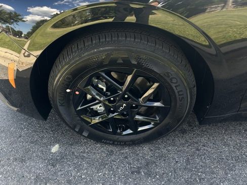 New 2026 Kia K5 LXS image 4