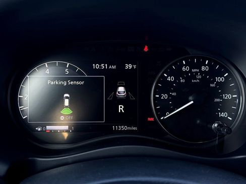 Used 2024 Nissan Kicks SV image 22