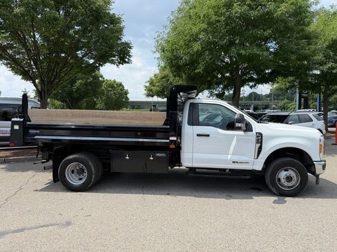 Used 2023 Ford F350 XL w/ Snow Plow Prep Package AWD/4WD image 11