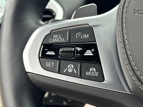 Used 2025 BMW 840i Coupe image 31