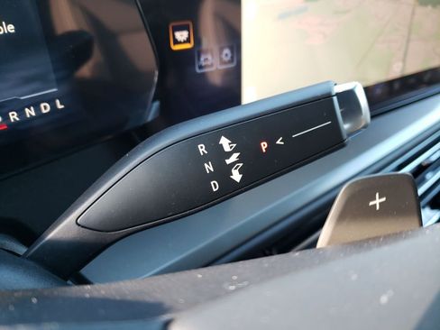 New 2026 Chevrolet Traverse LT w/ LPO, Floor Liner Package image 21