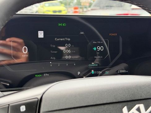 Used 2025 Kia EV6 Light RWD image 45