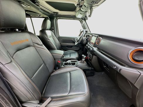 Used 2022 Jeep Gladiator Mojave w/ Trailer Tow Package image 20