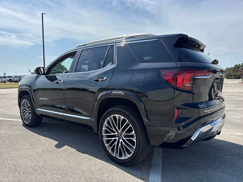 Used 2026 GMC Terrain Denali AWD/4WD image 4