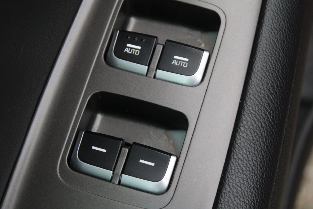 Used 2019 Kia Optima S FWD image 19