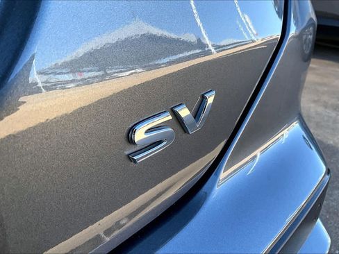 Certified 2024 Nissan Kicks SV image 9