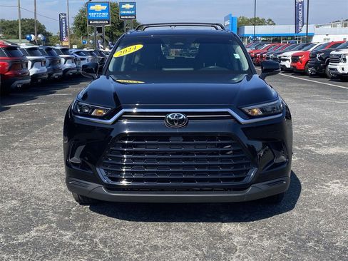 Used 2024 Toyota Grand Highlander AWD Hybrid image 2