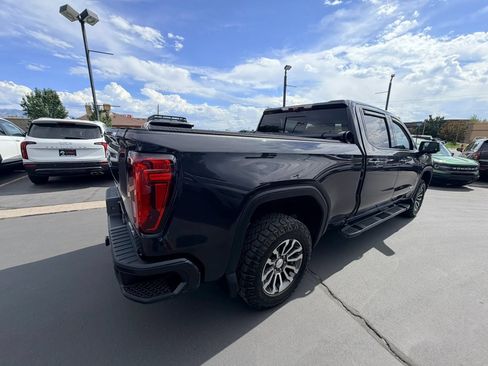 Used 2020 GMC Sierra 1500 AT4 w/ AT4 Premium Package AWD/4WD image 3
