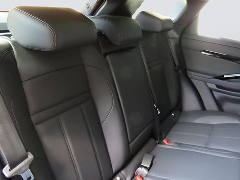 Used 2026 Land Rover Range Rover Evoque Dynamic SE image 13