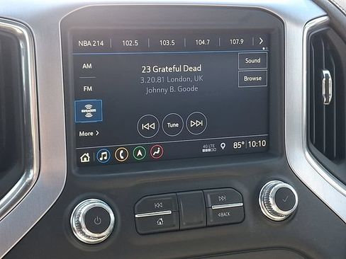 Used 2019 GMC Sierra 1500 SLT w/ SLT Premium Package AWD/4WD image 18