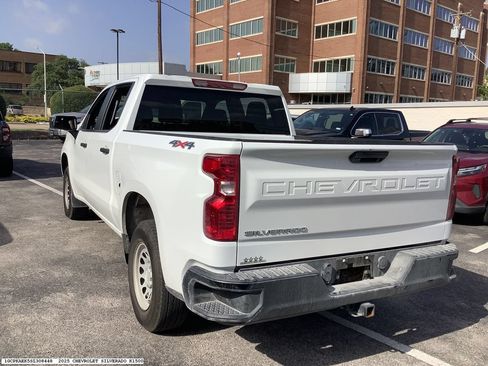 Used 2025 Chevrolet Silverado 1500 W/T w/ WT Value Package AWD/4WD image 4