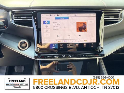 New 2026 Jeep Grand Wagoneer Limited AWD/4WD image 31