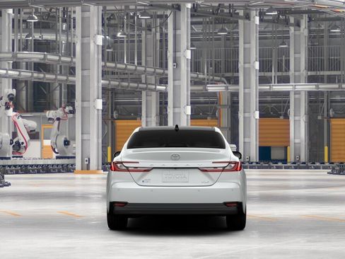 New 2026 Toyota Camry XLE AWD/4WD image 8