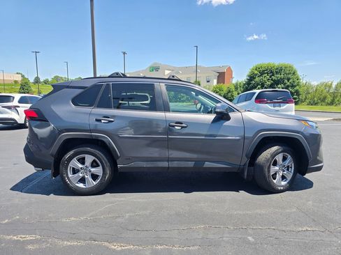 Used 2023 Toyota RAV4 XLE w/ Convenience Package AWD/4WD image 9