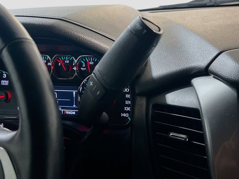 Used 2016 Chevrolet Tahoe LT image 13