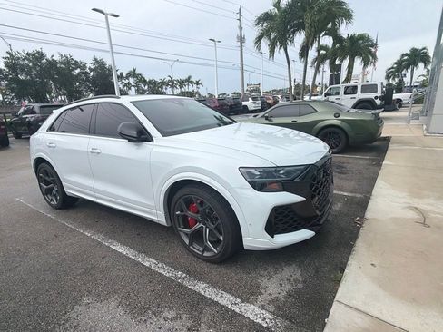 Used 2026 Audi RS Q8 performance AWD/4WD image 6