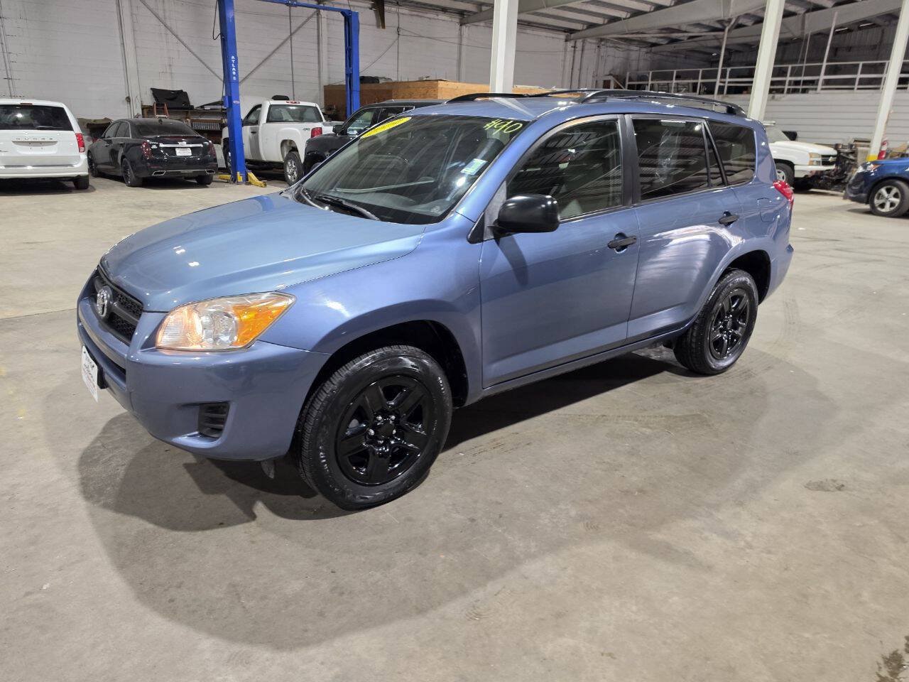 Used 2009 Toyota RAV4 4WD image 2