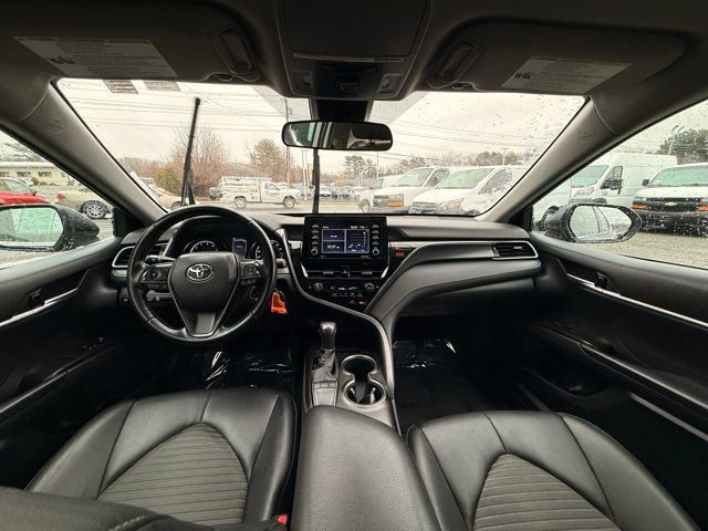 Used 2023 Toyota Camry SE FWD image 18