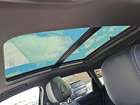 Certified 2023 Audi Q4 e-tron Premium Plus w/ Premium Plus image 10