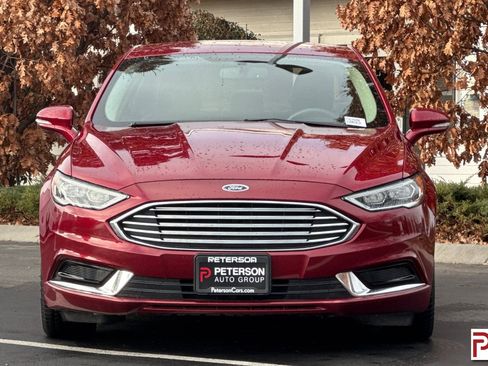 Used 2018 Ford Fusion Energi SE image 9