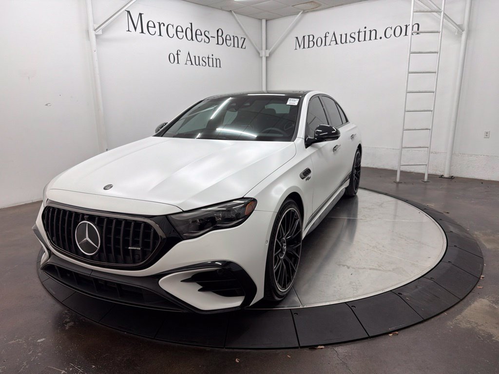 Used 2025 Mercedes-Benz E 53 AMG e 4MATIC Sedan image 3