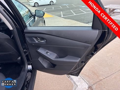 Certified 2025 Honda Accord LX image 9