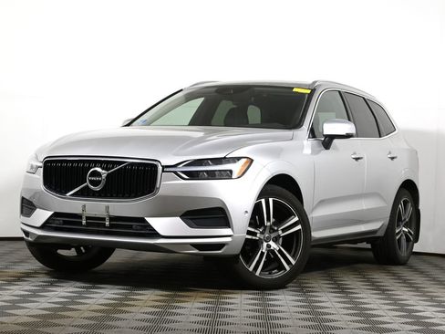 Used 2019 Volvo XC60 T5 Momentum w/ Multimedia Package AWD/4WD image 1